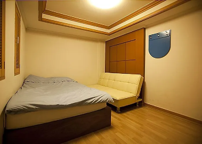 Oppa Hotel *