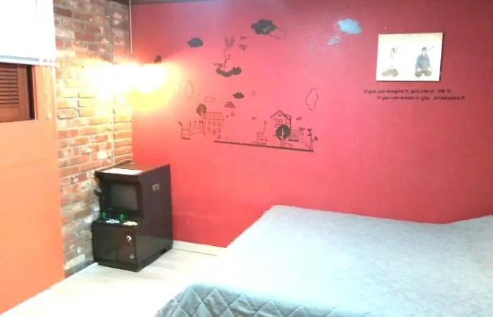 Oppa Hotel